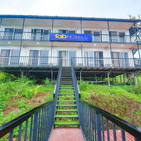 Fabexpress Vincy Palace, Mandrem Beach Hotell Exteriör bild